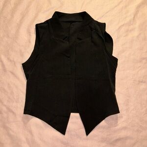 Black Vest with collar!